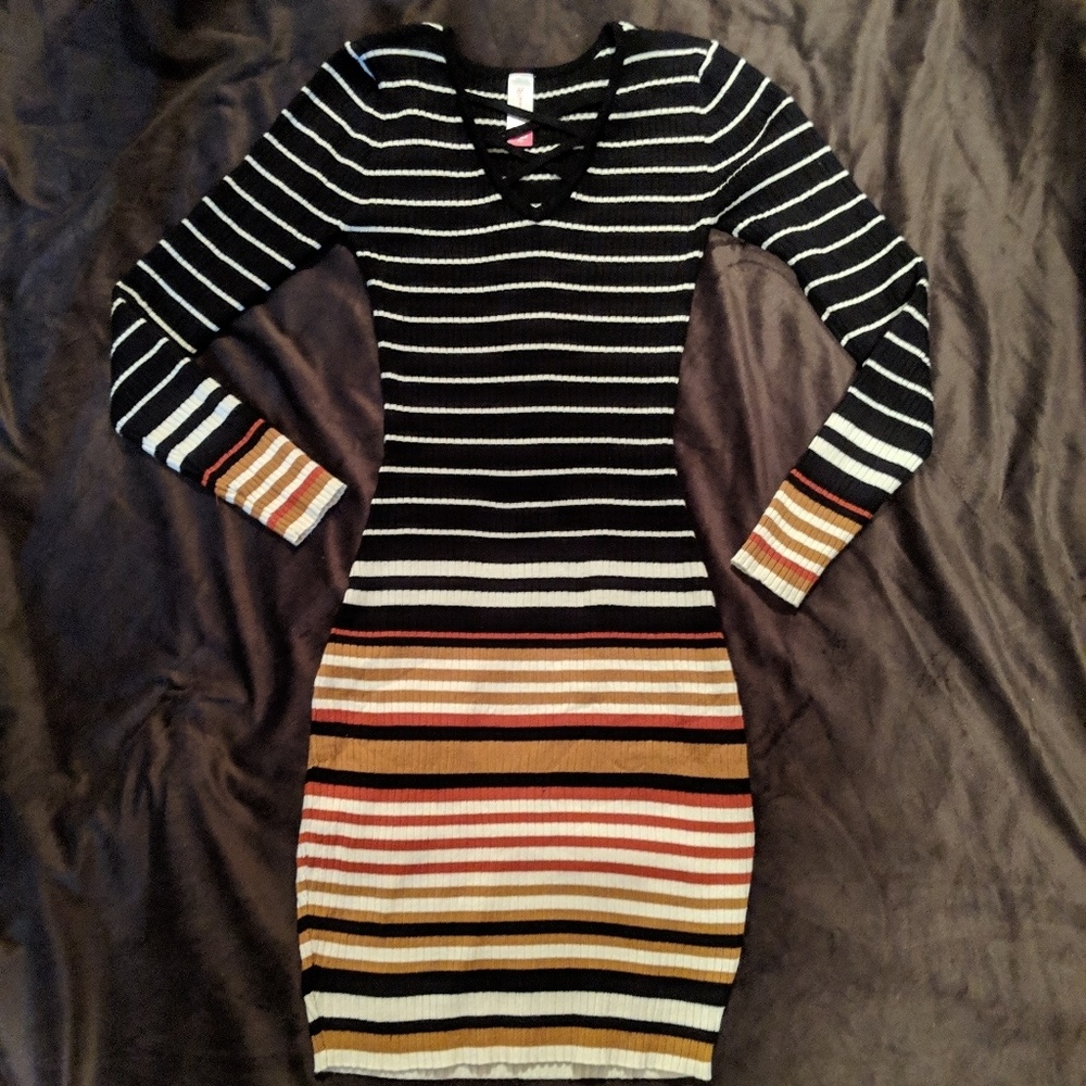 Cute fall criss cross dress